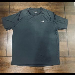 Men’s Under Armour Shirt